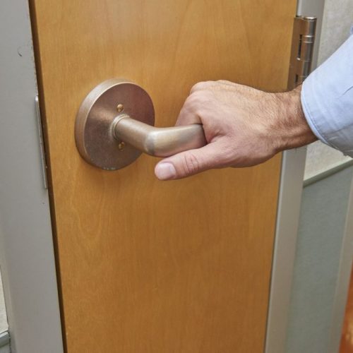 copper door handle to help kill germs